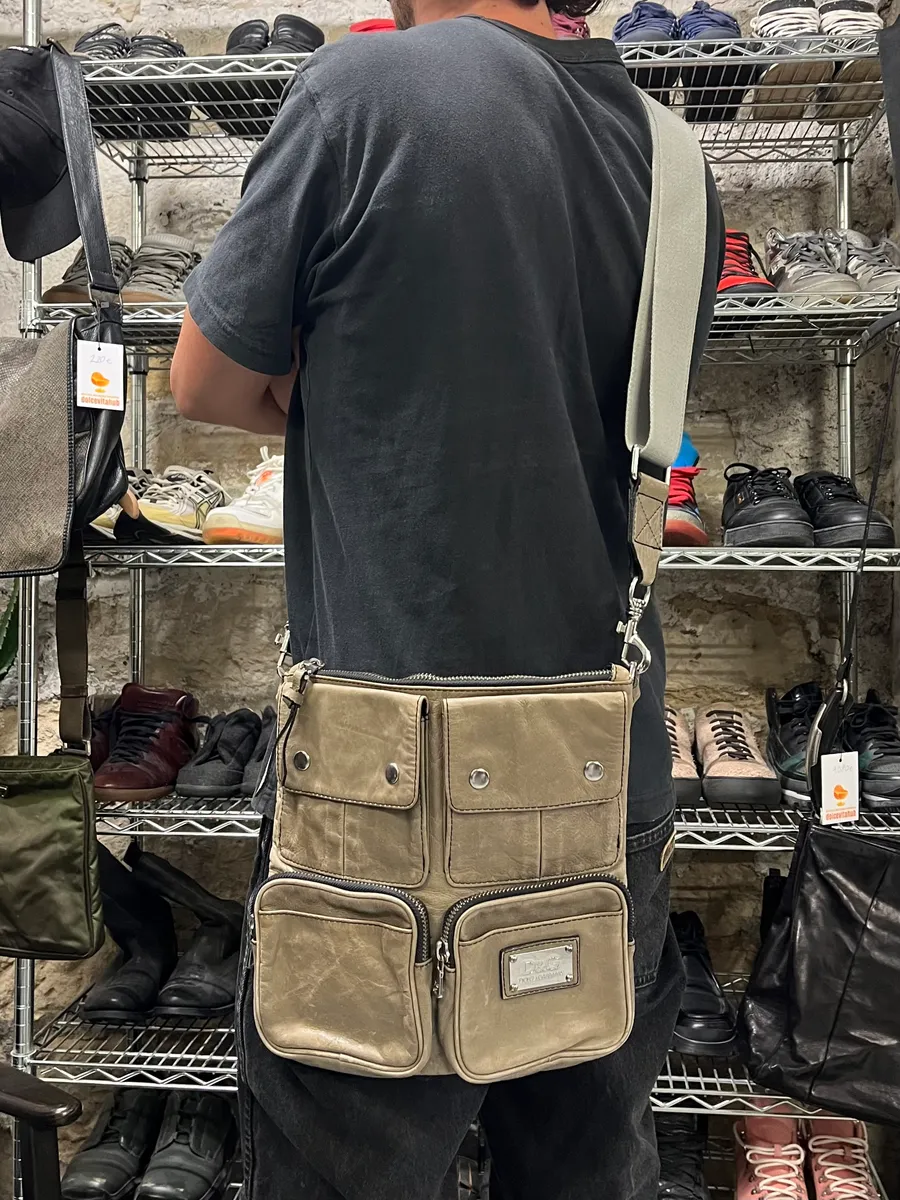 2000s Dolce & Gabbana Grey Leather Cargo Shoulder Bag - Image 2
