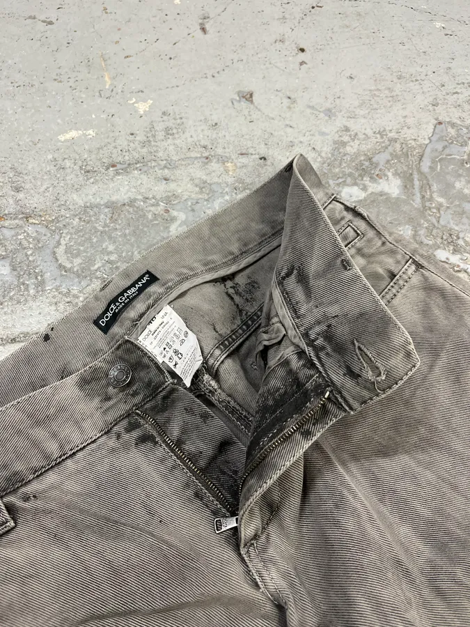 2000s Dolce & Gabbana Grey Painted Denim Jeans - Image 11