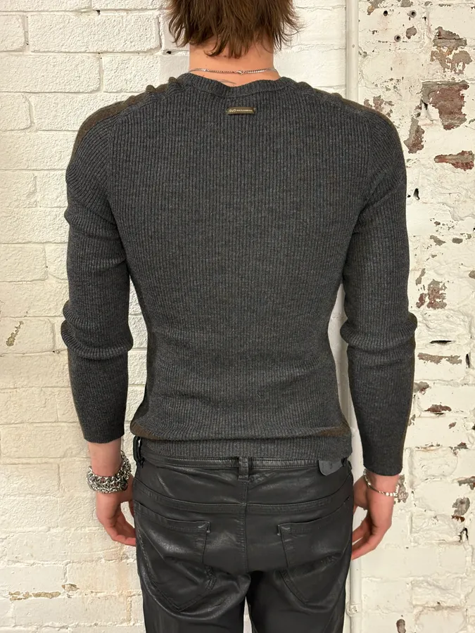 2000s Dolce & Gabbana Grey Wool Striped Sweater - Image 3