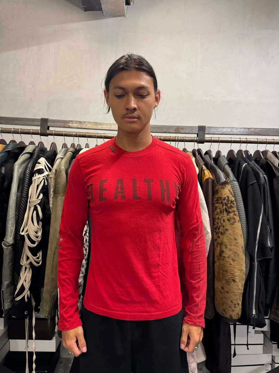 2000s Dolce & Gabbana Healthy Red Longsleeves - Image 2