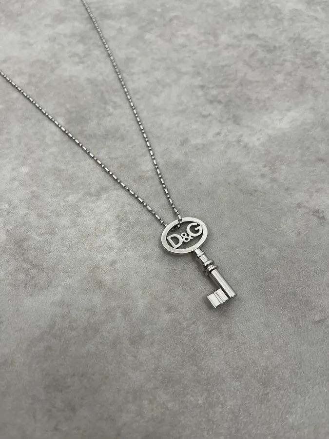 2000s Dolce & Gabbana Key Logo Necklace - Image 3