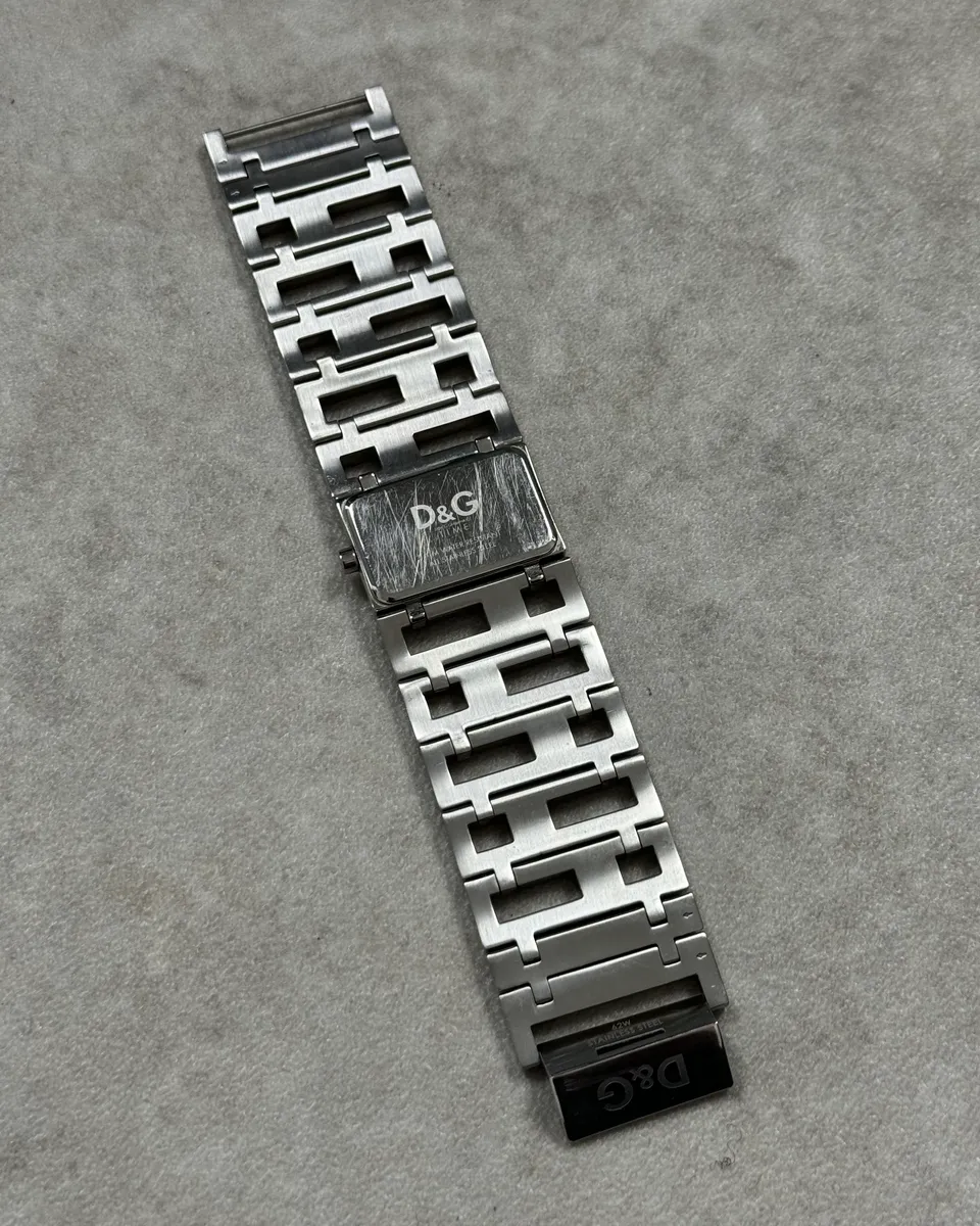 2000s Dolce & Gabbana Labyrinth Pave Bracelet Watch - Image 9