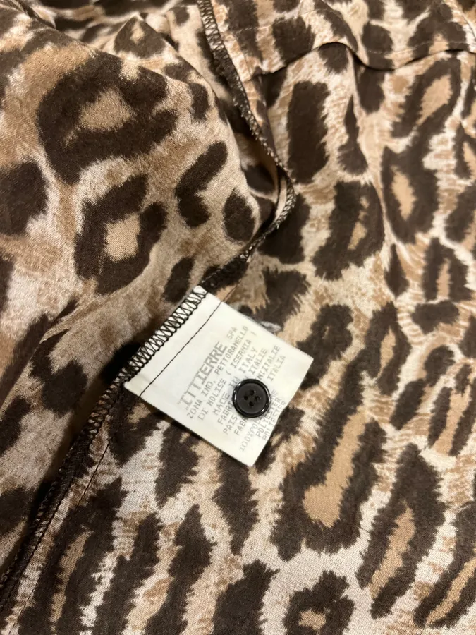 2000s Dolce & Gabbana Leopard Glamour Shirt - Image 11