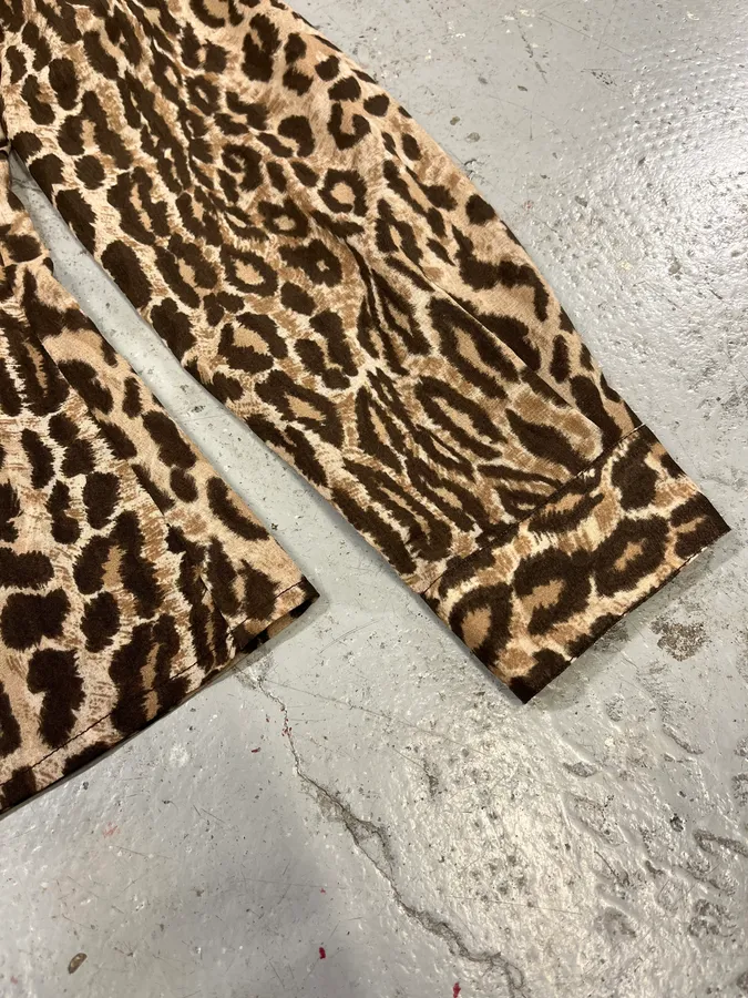 2000s Dolce & Gabbana Leopard Glamour Shirt - Image 7