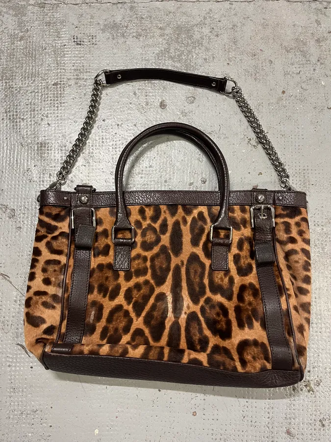 2000s Dolce & Gabbana Leopard Pony Hair Leather Handle Bag - Image 6