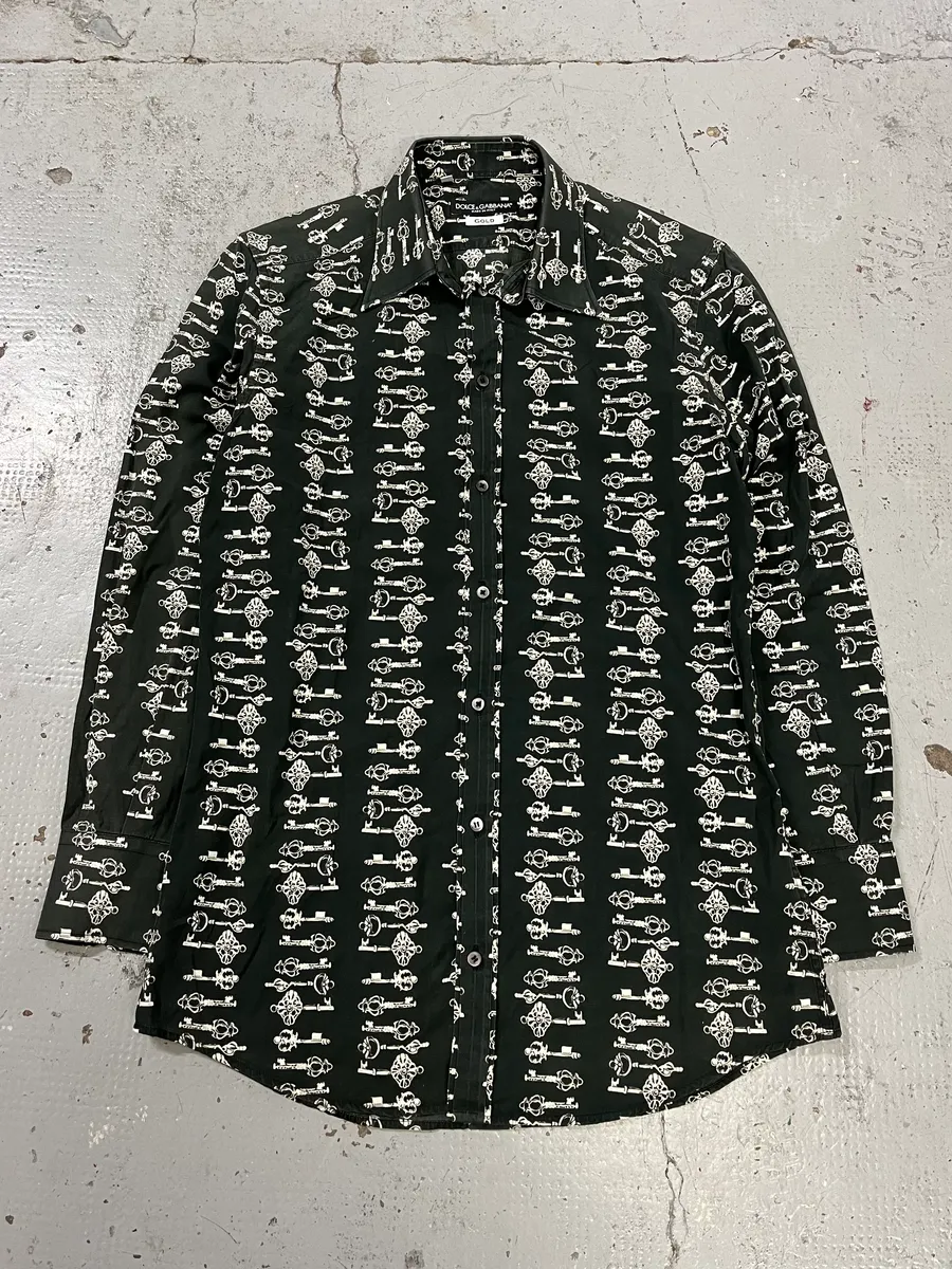 2000s Dolce & Gabbana Medieval Keys Dark Grey Shirt - Image 3