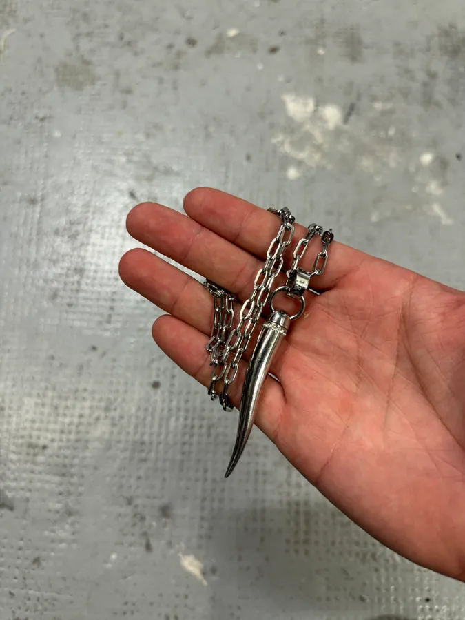 2000s Dolce & Gabbana Metal Pave Tooth Necklace - Image 3