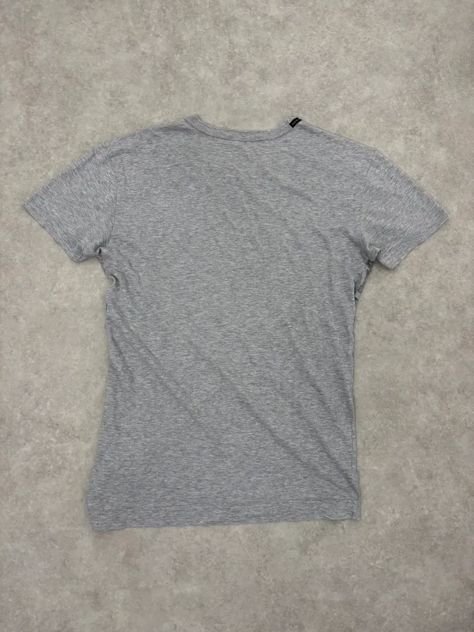 2000s Dolce & Gabbana Monica Belluci Grey T-Shirt - Image 4