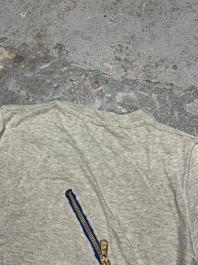 2000s Dolce & Gabbana Multi-Zip Grey T-shirt - Image 5