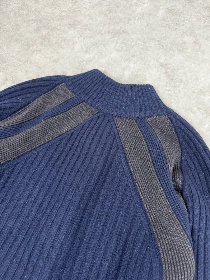 2000s Dolce & Gabbana Navy Grey Lines Turtle Neck Wool Zip-Up - Image 4