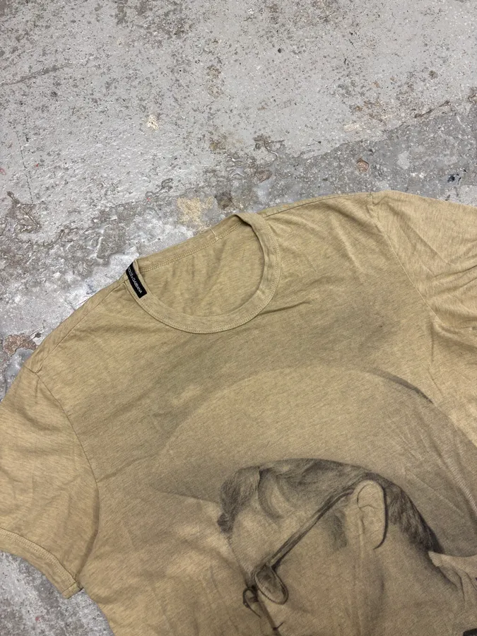 2000s Dolce & Gabbana Olive Photography T-Shirt - Image 5