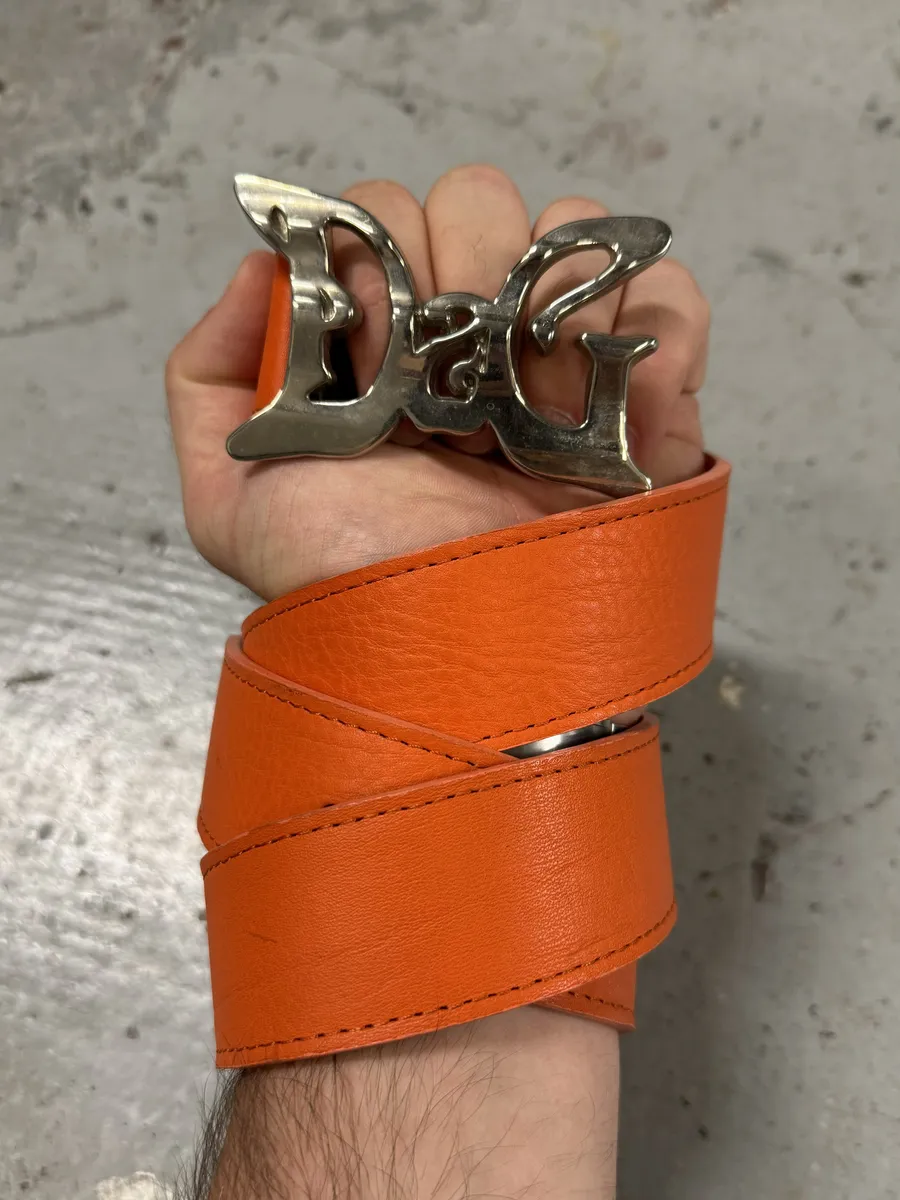 2000s Dolce & Gabbana Orange Leather Belt - Image 3