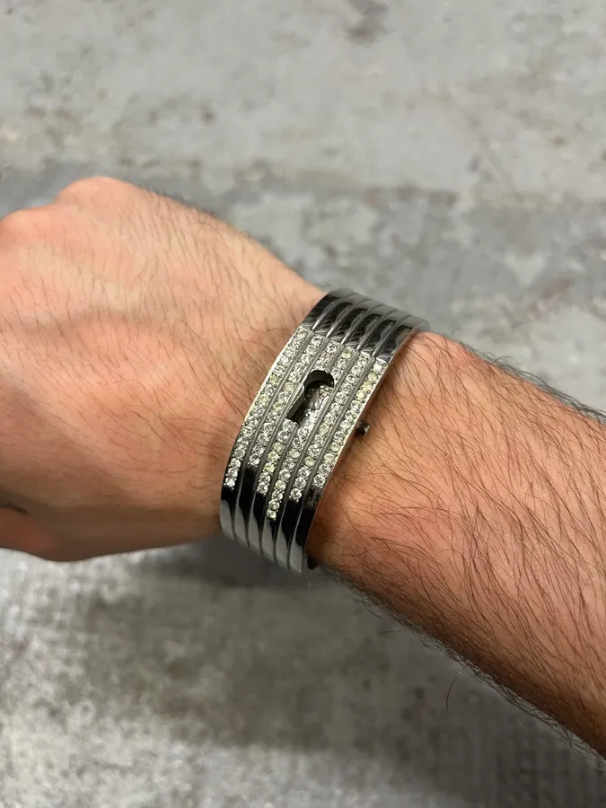 2000s Dolce & Gabbana Padlock Protection Pave Watch Bracelet - Image 5