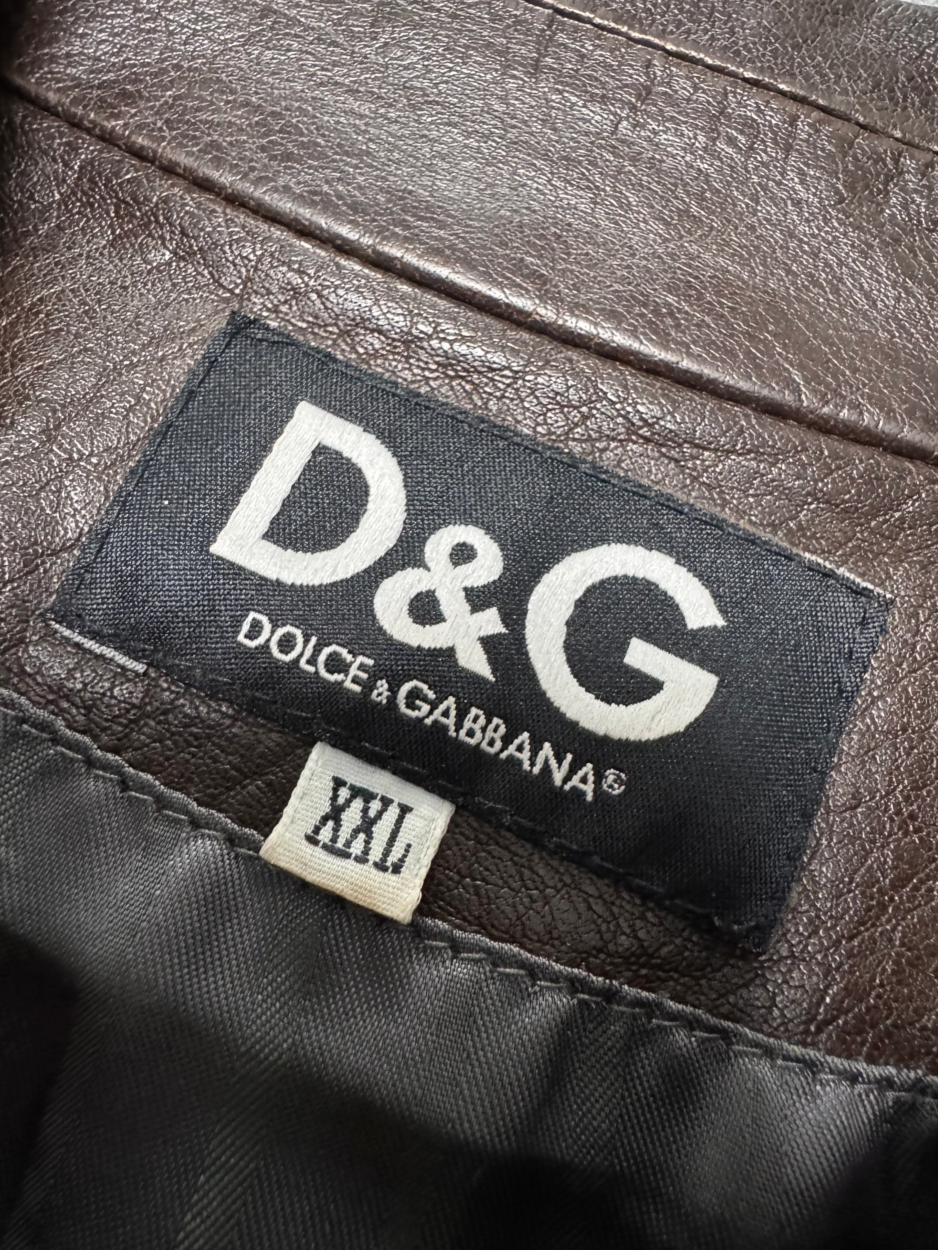 2000s Dolce & Gabbana Perfect Simple Brown Leather Jacket - Image 9