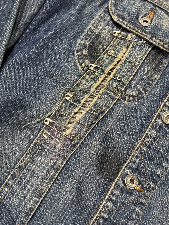 2000s Dolce & Gabbana Pin Distressed Denim Jacket - Image 5