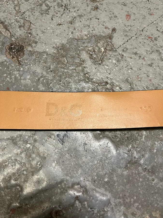 2000s Dolce & Gabbana Propaganda Buckle Navy Leather Belt - Image 8