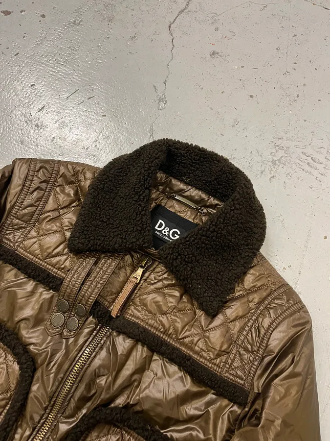2000s Dolce & Gabbana Quilted Brown Mafia Puffer Jacket - Image 5