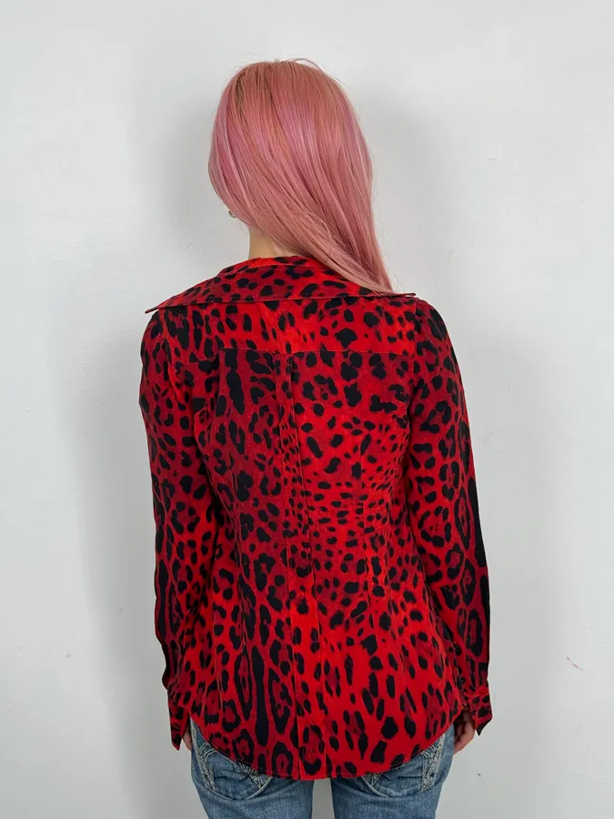 2000s Dolce & Gabbana Red Silk Leopard Print Shirt - Image 3