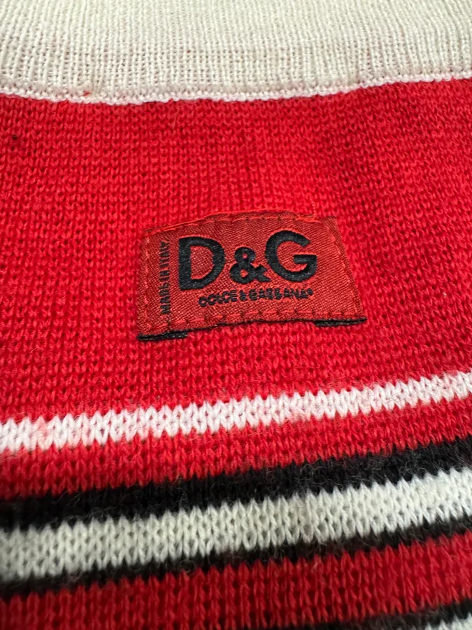 2000s Dolce & Gabbana Red Striped White Sweater - Image 6