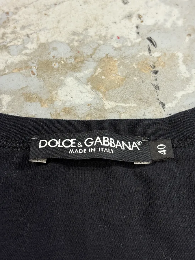 2000s Dolce & Gabbana Rocky Black T-Shirt - Image 6