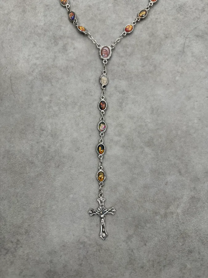 2000s Dolce & Gabbana Rosary Marie Cross Necklace - Image 3