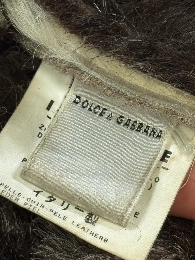 2000s Dolce & Gabbana Silver Fur Cow Shoulder Bag - Image 9