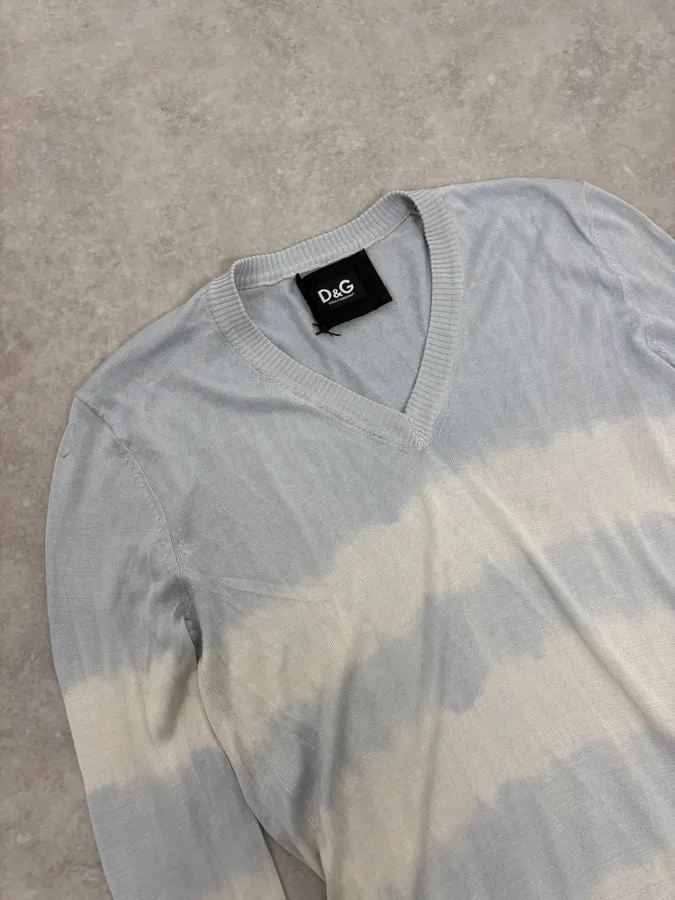 2000s Dolce & Gabbana Striped V Neck Silk Sweater - Image 5