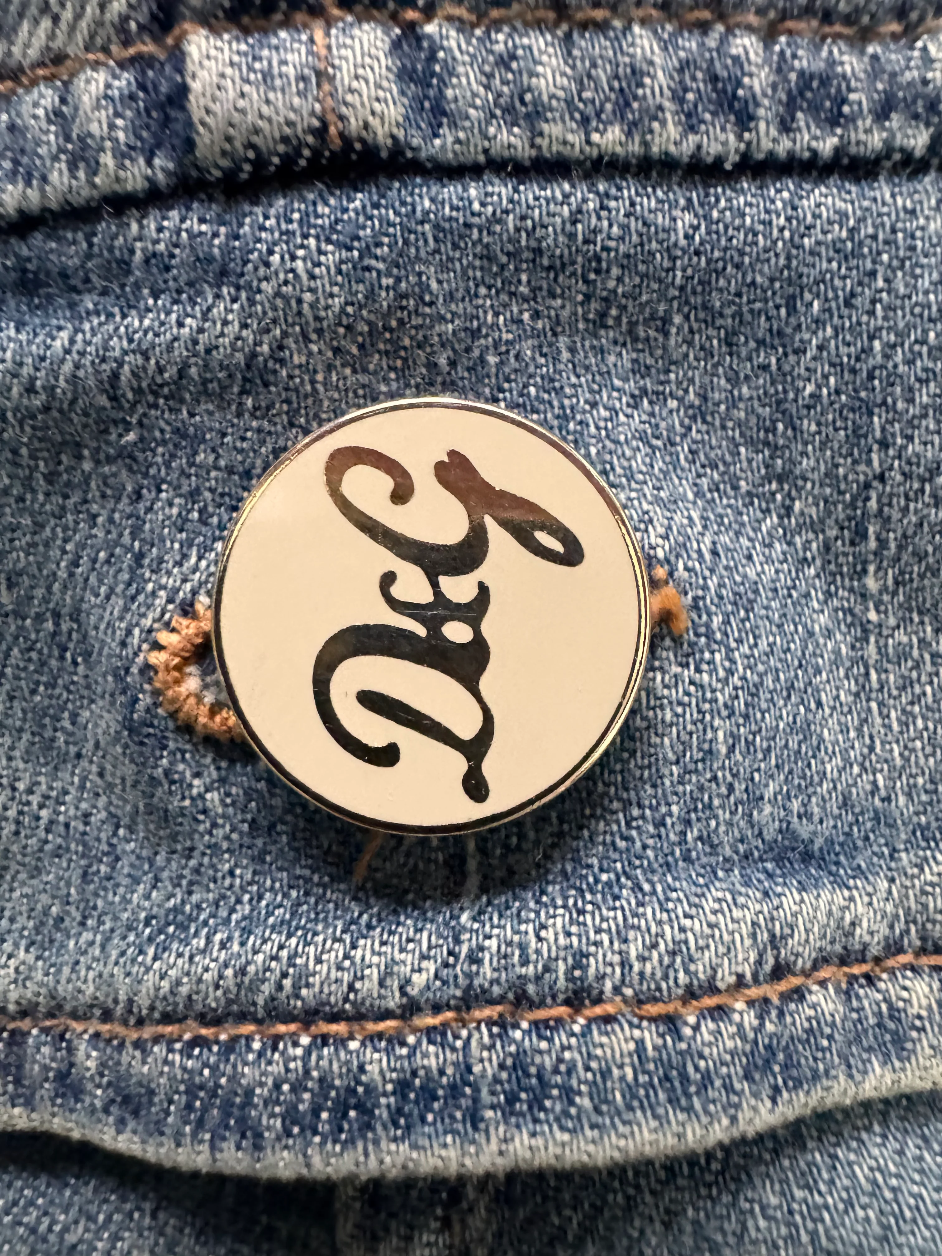 2000s Dolce & Gabbana Sun Faded Fitted Denim Jacket - Image 5