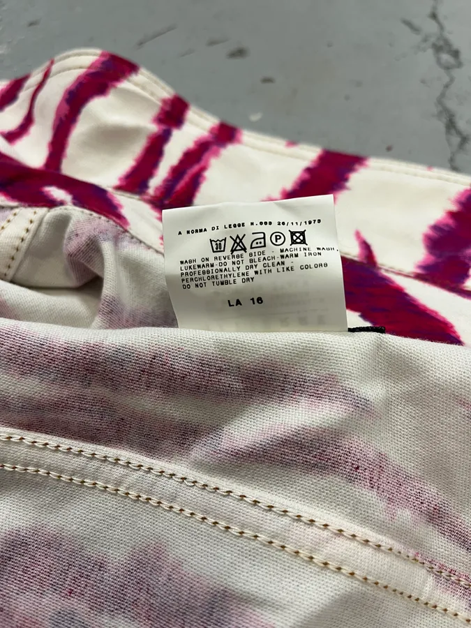 2000s Dolce & Gabbana Tiger Stripes White & Fuschia Jacket - Image 11