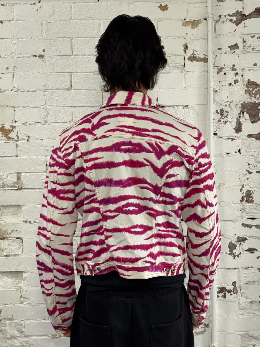 2000s Dolce & Gabbana Tiger Stripes White & Fuschia Jacket - Image 3