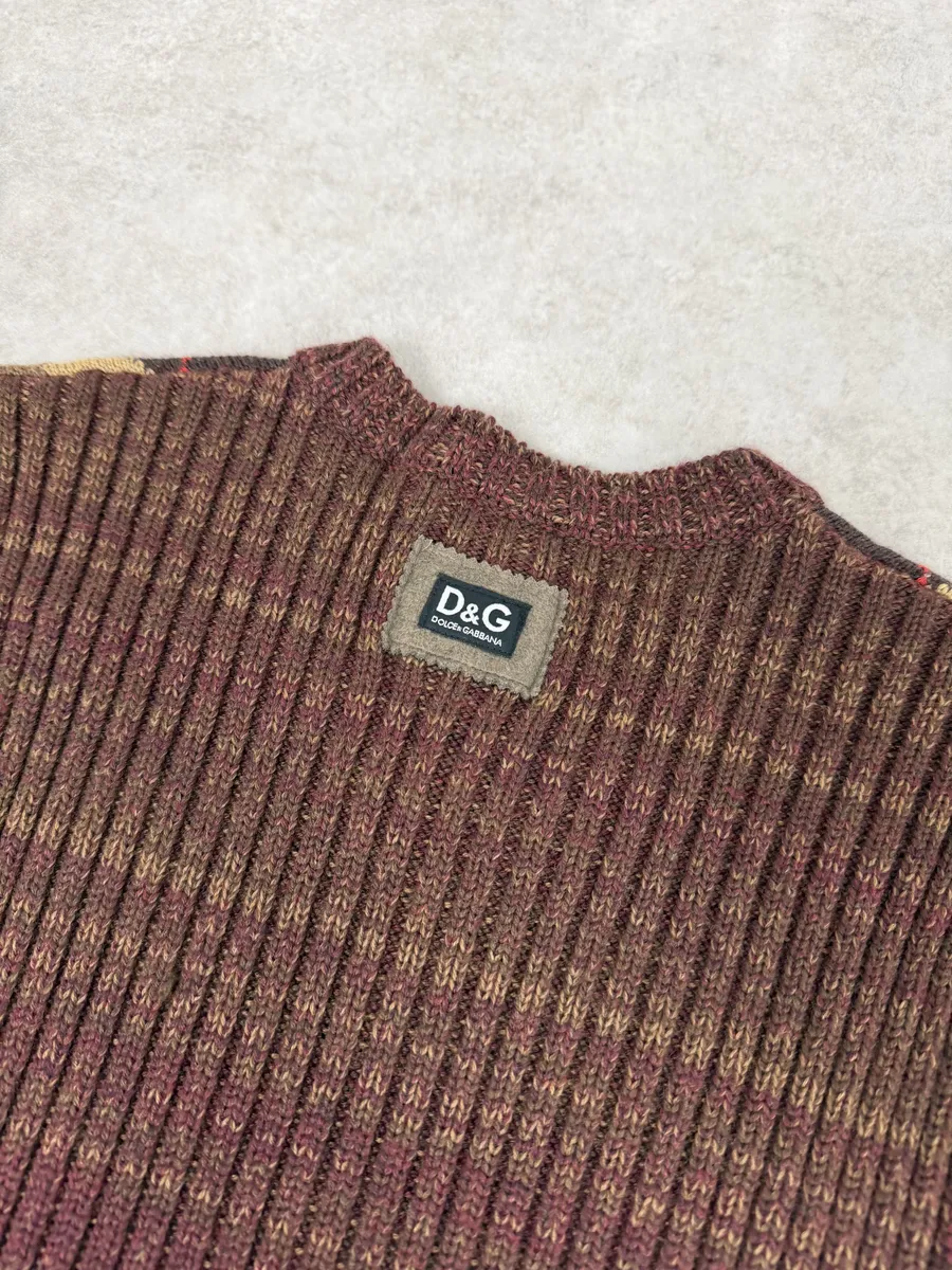 2000s Dolce & Gabbana V Neck Beige & Brown British Sleeveless Sweater - Image 6