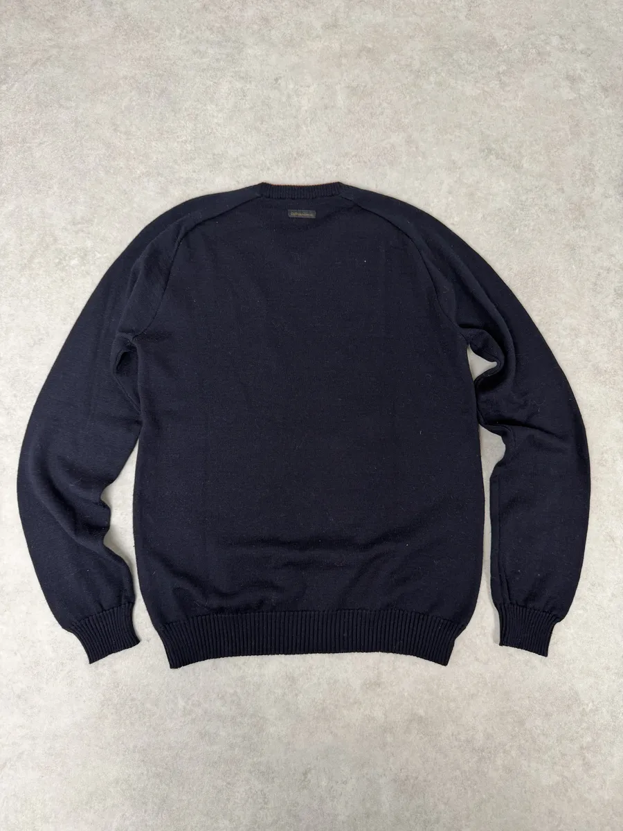 2000s Dolce & Gabbana V Neck Navy Wool Sweater - Image 5