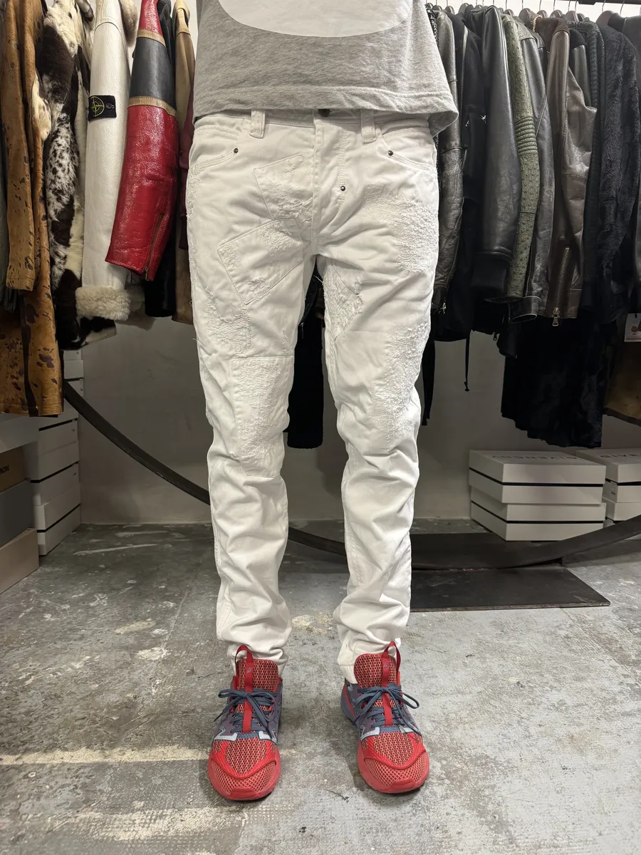2000s Dolce & Gabbana White Destroyed Patches Denim Jeans - Image 3