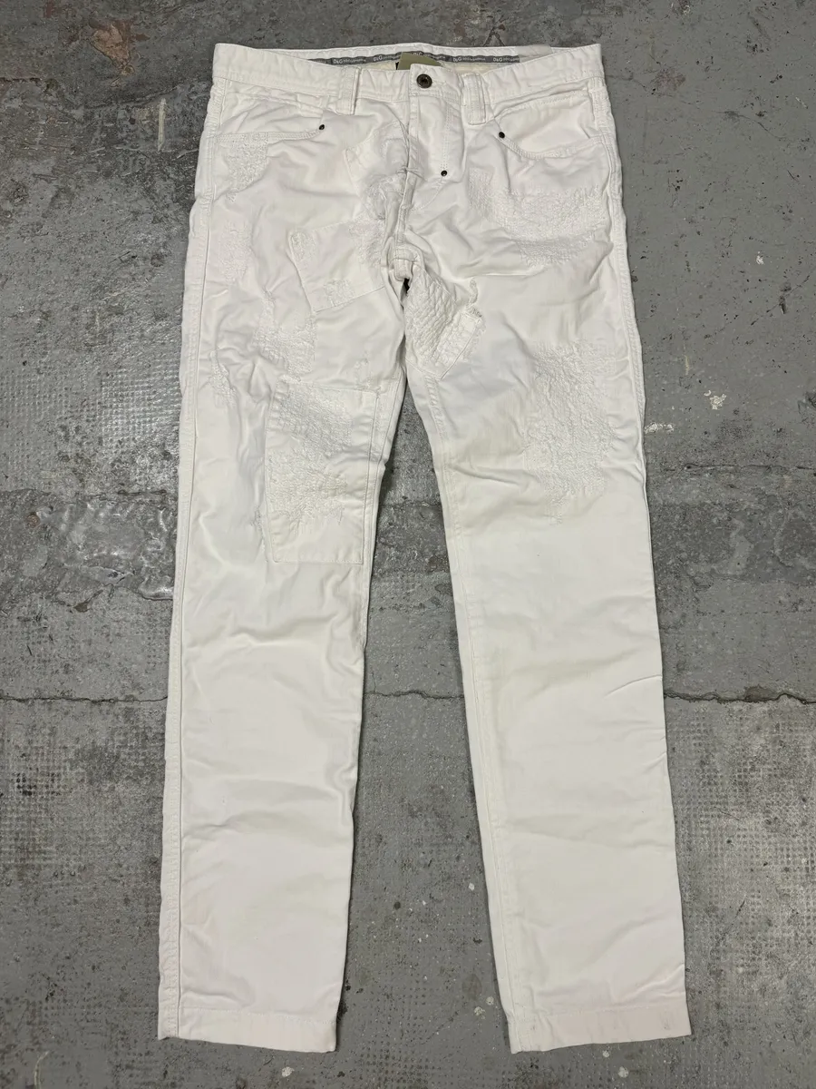2000s Dolce & Gabbana White Destroyed Patches Denim Jeans - Image 6