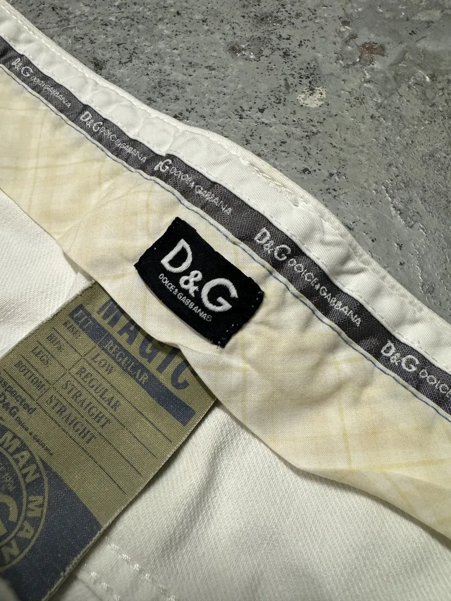 2000s Dolce & Gabbana White Destroyed Patches Denim Jeans - Image 9
