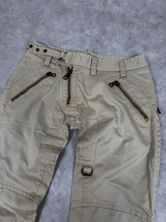 2000s Dsquared2 Beige Desert Cargo Pants - Image 6