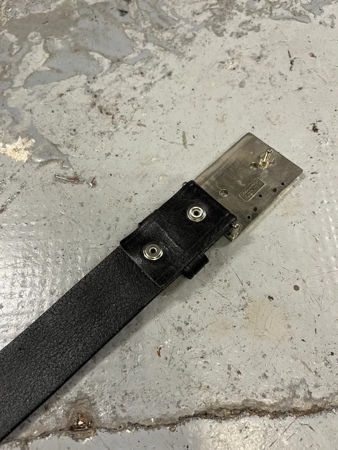 2000s Dsquared2 Tape Buckle Black Leather Belt - Image 8