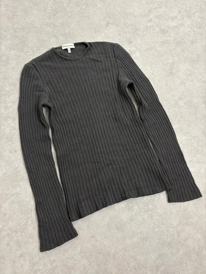 2000s Emporio Armani Grey Wool Ribbed Sweater - Image 4
