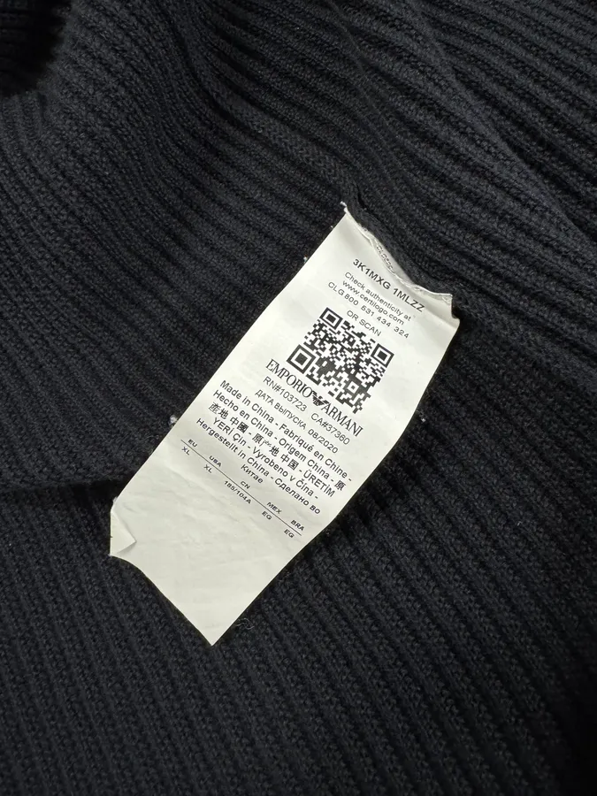 2000s Emporio Armani Navy Pleats Zip-Up Hoodie - Image 9