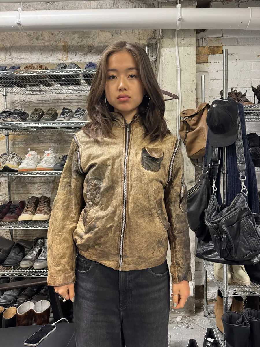 2000s Eroded Brown Archive Leather Jacket with Detachable Sleeves - Image 3