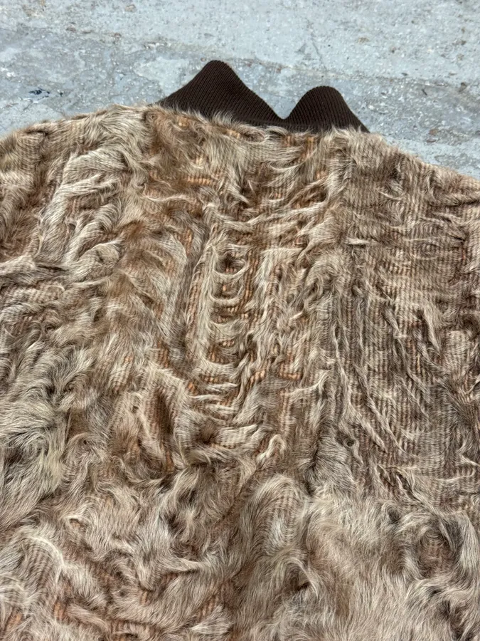 2000s Fendi Beige Fur Teddy Bomber Jacket - Image 13