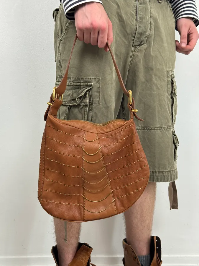 2000s Fendi Brown Leather Scalloped Detail Shoulder Bag - Image 2