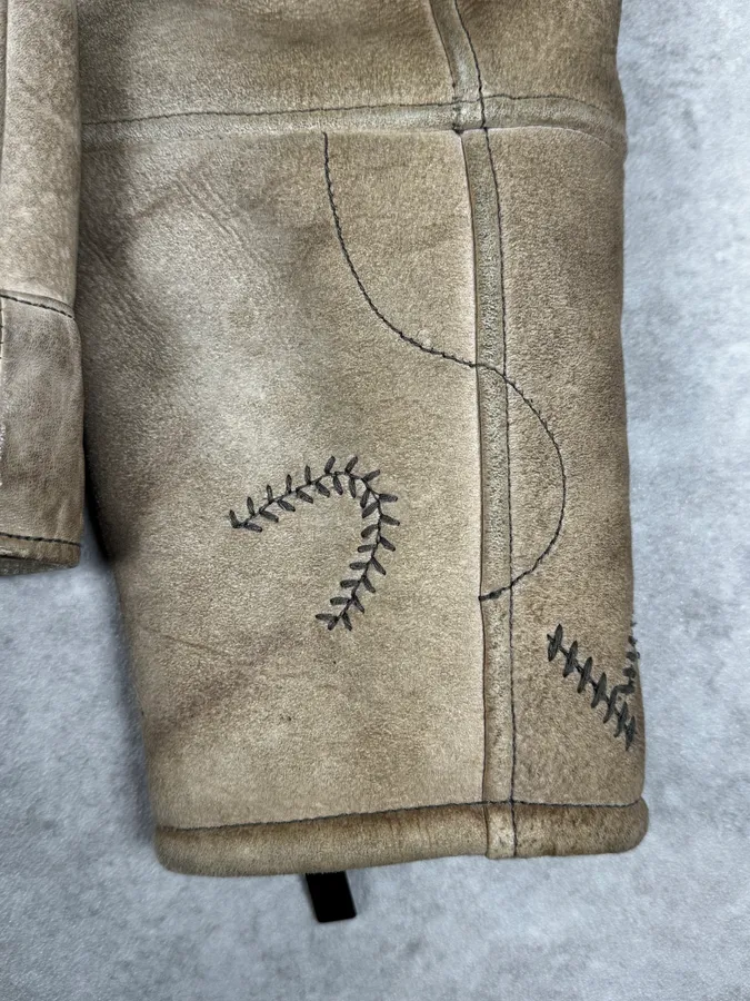 2000s Fendi Patchwork Shearling Beige Leather Jacket - Image 9