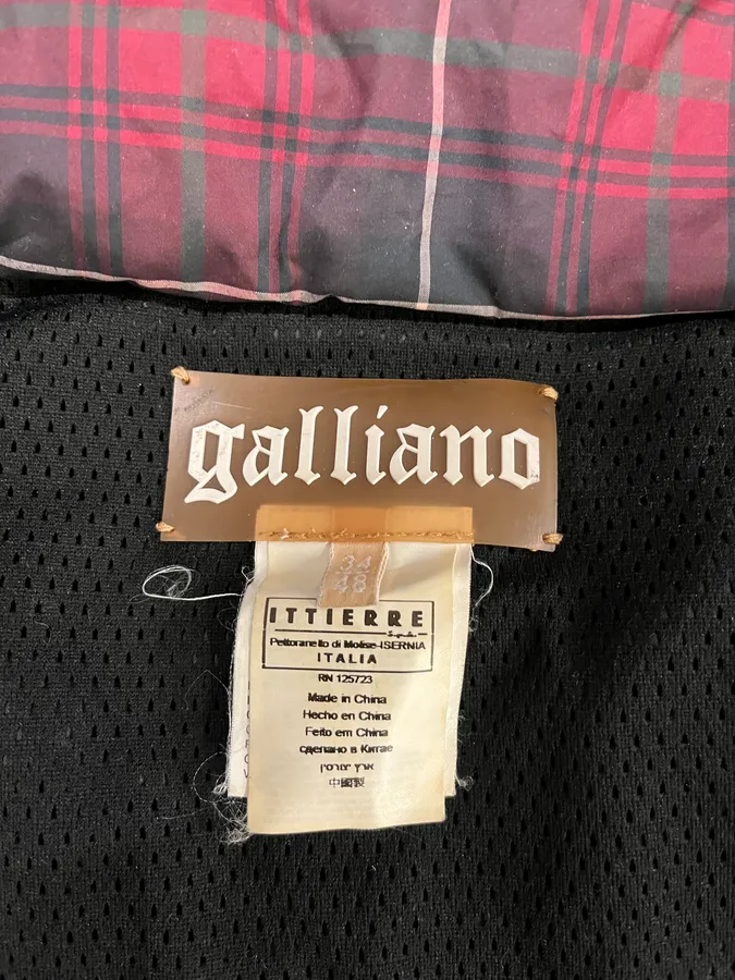 2000s Galliano Checkered Red & Dark Puffer Jacket - Image 9