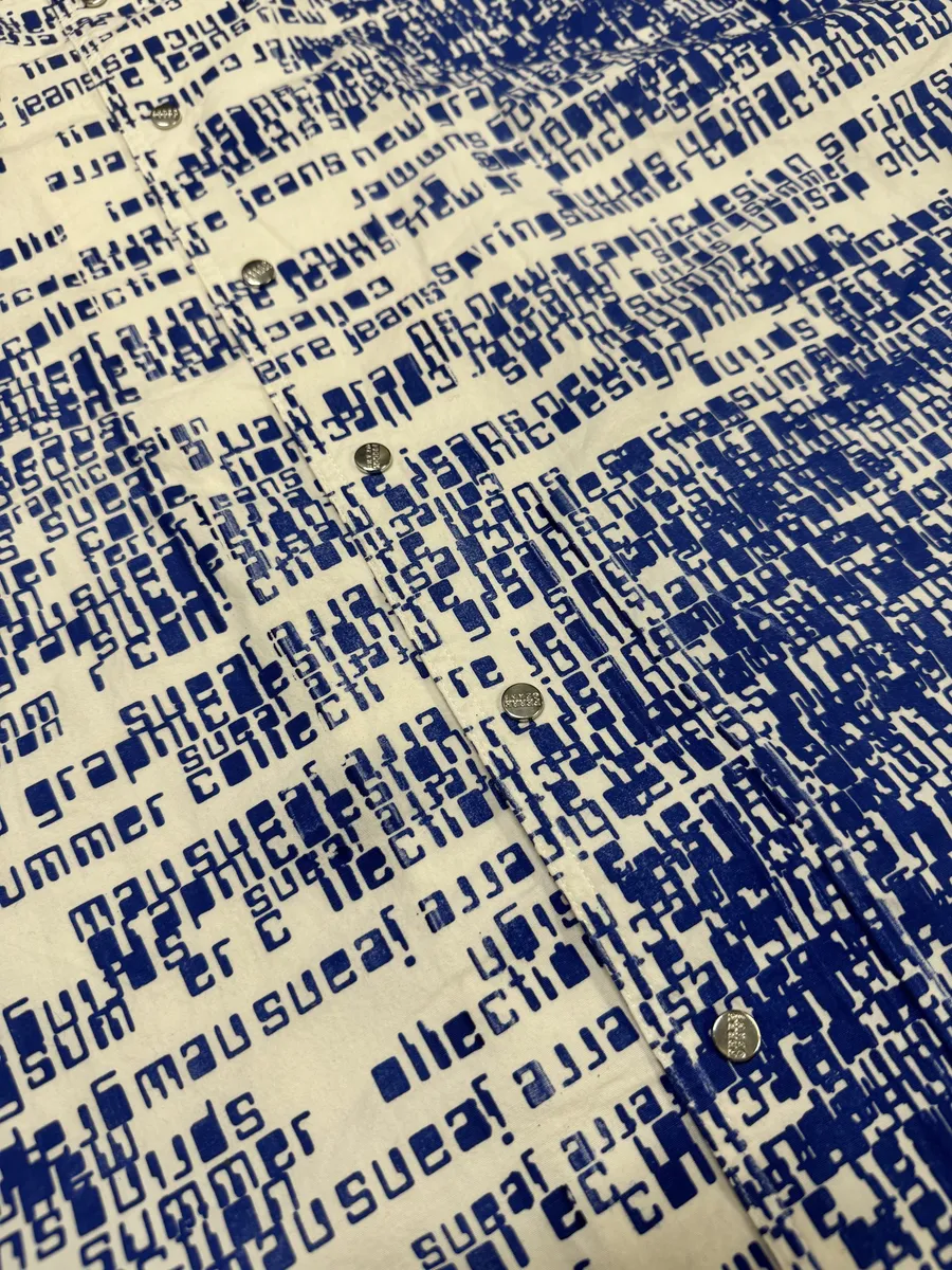 2000s Gianfranco Ferré White & Blue Script Short Sleeves Shirt - Image 10