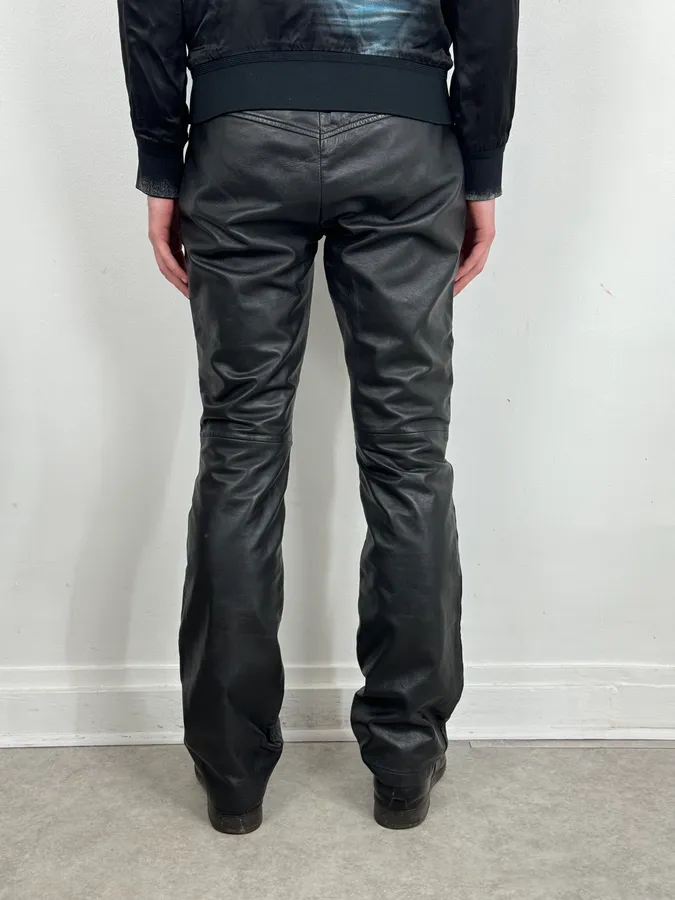 2000s Gianfranco Ferré Black Leather Pants - Image 3