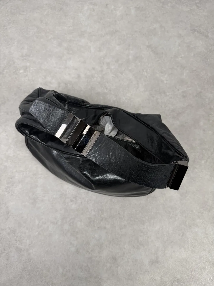 2000s Gianfranco Ferré Black Premium Curved Leather Bag - Image 7