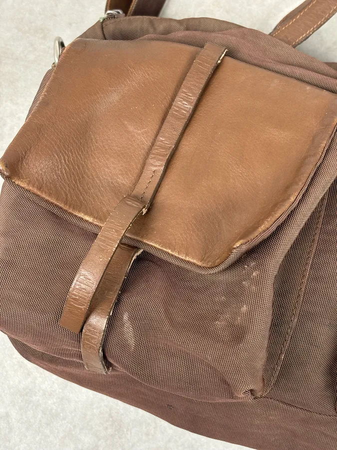 2000s Gianfranco Ferré Brown Hybrid Leather Shoulder Bag - Image 10