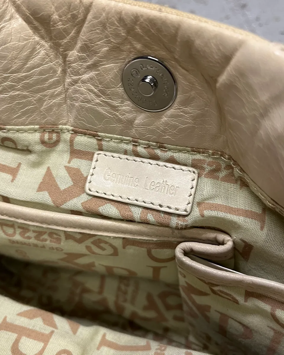 2000s Gianfranco Ferré Cream Beaded Embellished Handle Bag - Image 10