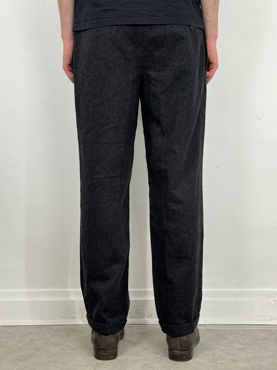 2000s Gianfranco Ferré Dark Grey Wool Tailored Pants - Image 4
